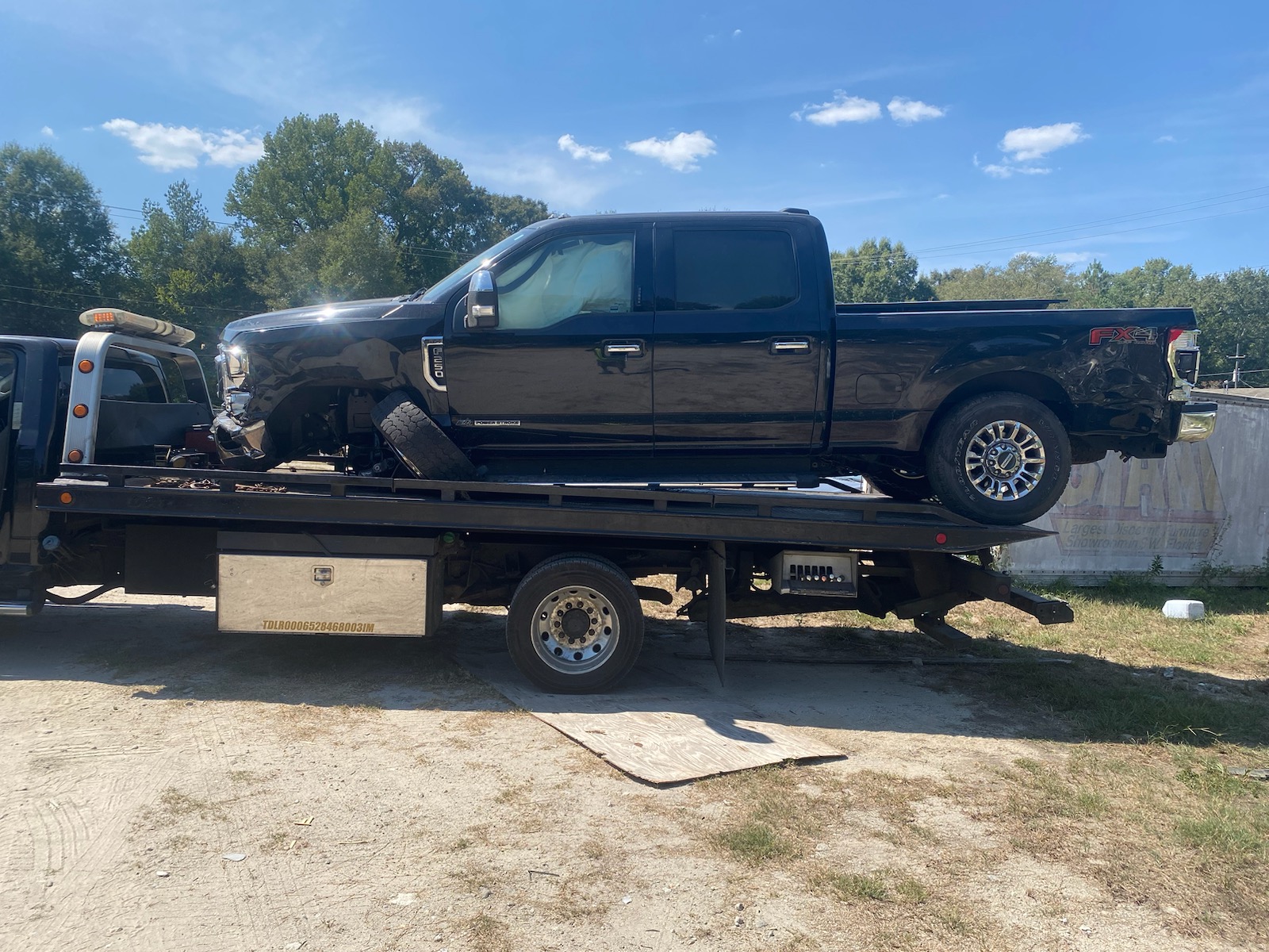 JDs Cheap Towing and Roadside Assistance business image in Hattiesburg, MS